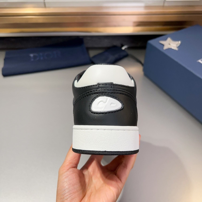 Christian Dior Sneakers